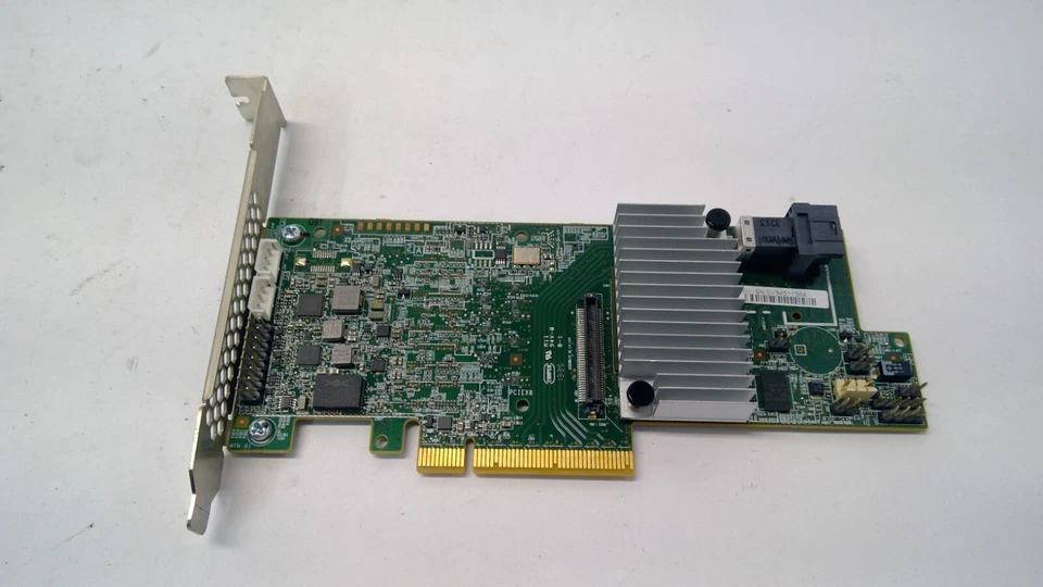 Intel PCI-E x8 4-ports 12Gb/s SAS IntelligentRAID Controller RS3DC040 Full/B - Image 1 of 3