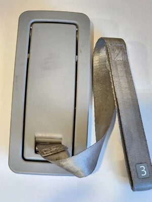 OEM FORD FREESTAR MOUNTANIER ASIENTO TRASERO PESTILLO CORREA MANGO GRIS PLEGABLE Foto 1 de 4