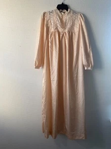 Vintage Christian Dior Satin women Lingerie Nightgown Peach Lace Trim Size P S - Picture 1 of 5