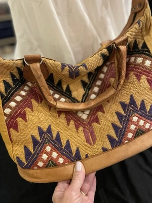 Southwestern Medium Purse Travel Bag Western Duffle Boho Aztec Woven Western - Image 1 of 4