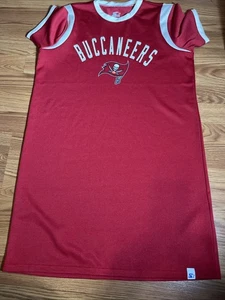 Starters Tampa Bay Buccaneers Women’s Dress – Red, Medium – NFL Licensed Fan App - Picture 1 of 3