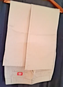 Dickies Damen-Chinohose Größe 5 khaki neu ohne Etikett gerades Bein 32-1/2 Zoll Schrittlänge - Bild 1 von 4