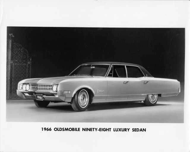 1966 Oldsmobile Ninety-Eight Luxury Sedan Press Photo 0102 - Image 1 of 1