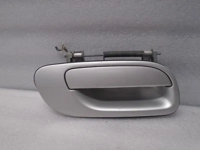 01-09 Manija de puerta exterior pasajero trasero derecho Volvo S60 plateada OEM DK711136 Foto 1 de 4