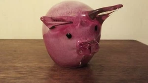 PRETTIER IN PINK PIG - Diamond Star Corp. - Blown Glass - Picture 1 of 12