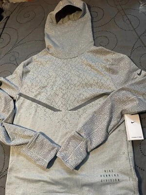 NIKE РАБОТАЕТ DIVICION THERMA FIT ADV PINNACLE ТОП H. СЕРЫЙ ТОЛСТОВКА С КАПЮШОНОМ РАЗМЕР M МУЖЧИН $140 - Изображение 1 из 4