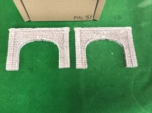 2x Cut Stone tunnel -n scale gauge- - Twin Track POL51 - Picture 1 of 8