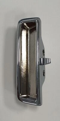 Aston Martin Vanquish Centre Console Lid Handle - Image 1 of 4