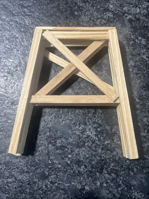 O SCALE WOOD BRIDGE SUPPORTS PIERS 6"HIGH x 4"TOP x 5"BASE.. Lot Of 2 - Image 1 of 4