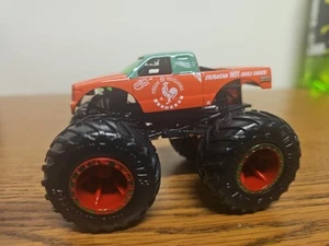 Hot Wheels Monster Trucks SIRACHA Hot Chili Sauce 2019 1:64 Scale Diecast USED - Picture 1 of 6
