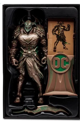 Figura de acción Merciless Patina Edition (DC Multiverse - Batman) Gold Label 7" Foto 1 de 4