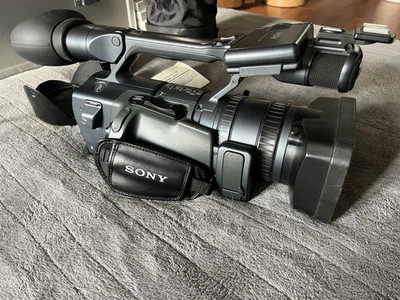 Sony HDV Handycam HDR-FX1 Digital HD Camcorder - Image 1 of 4