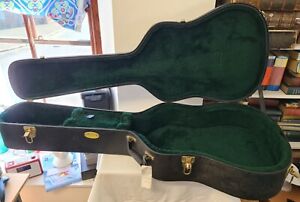 Martin & Co 3-Ply Hard Shell Case For Guitar