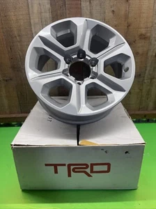 2014-23 Toyota 4 RUNNER Rim Wheel 17 Inch Alloy 6 Spoke 6 on 5.5 Lug10067832 - Picture 1 of 14