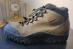 VTG '90s NIKE ACG Men's Size 11.5 185096 Mid Hiking Boots 970608 Very Good - Picture 1 of 19