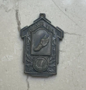 Chicago Illinois IL Feis Pendant Token - Picture 1 of 2