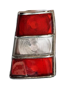 Luz trasera derecha para BMW E10 1500 1800 K23322 luz trasera luz de freno luz trasera - Imagen 1 de 2