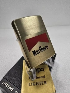GENUINE Zippo Lighter MARLBORO RED ROOF Brushed Brass 1932-1990 NEW IN BOX RARE - Picture 1 of 9