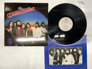 THE DOOBIE BROTHERS ONE STEP CLOSER US LP [47531ER] - Picture 1 of 2