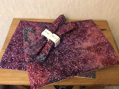 Maxwell & Williams Designer Purple Place Mat & Napkins Rings BARBARA BURT NEW - Image 1 of 3