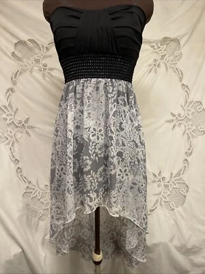 Vestido de graduación vintage años 90 Roberta sin tirantes dobladillo asimétrico negro blanco brillante M Foto 1 de 4