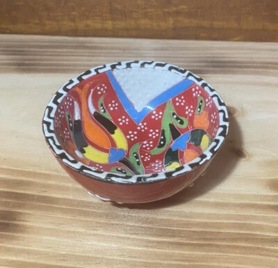 Cuencos de cerámica turcos hechos a mano Foto 1 de 4