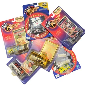 Kenner Hasbro Winner's Circle NASCAR 1/64 Scale Die Cast Racecar Various - Picture 1 of 345