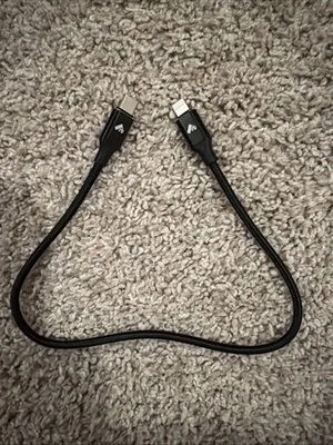 12” USB-C to Lightning MFI-certified braided cable Black - Image 1 of 3