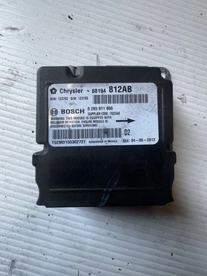 2013-2015 Ram 2500 3500 MÓDULO 68194812AB usado fabricante de equipamento original  - Imagem 1 de 4