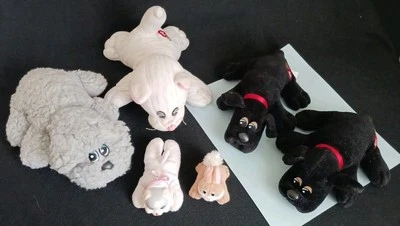 6x Colección MASCOTAS de peluche vintage años 80 Tonka LIBRA CACHORROS Y PURRIES & Friends Stuff Foto 1 de 4