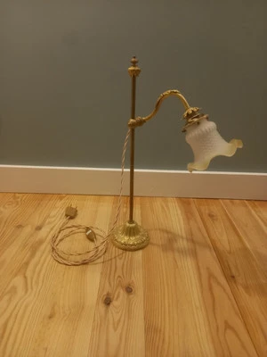 lampe de bureau ancienne Bronze Doré Et Tulipe. - Photo 1/4