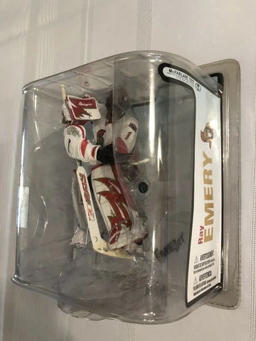 Ray Emery Series 18 NHL Ottawa Senators McFarlane SportsPics Figure NIB Cover