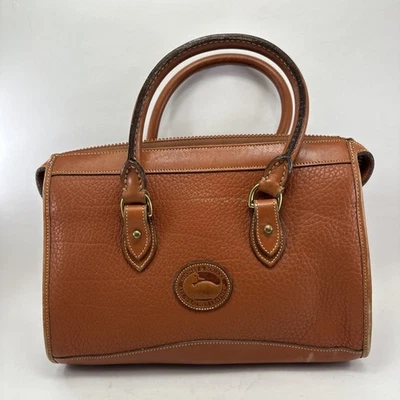 Cartera de Cuero Vachetta Británica Bronceada Guijarro DOONEY & BOURKE De Colección Años 80 Hecha en EE. UU. Foto 1 de 4