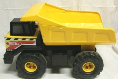 Camión de volteo Tonka 354 2012 Hasbro Foto 1 de 4