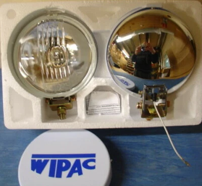 NEW BMW MINI COOPER ONE CHROME SPOT LIGHTS MORGAN - Image 1 of 2