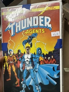 WALLY WOOD'S THUNDER AGENT #1-#5 SET (NM-) ALTA QUALITÀ ETÀ DEL RAME, FUMETTI DELUXE - Foto 1 di 2