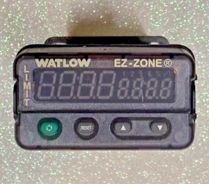 Watlow EZ-ZONE® PM3L3EJ-AAAAAAA PID Temperaturregler - Bild 1 von 6