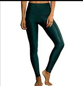 Onzie Yoga Leggings for Women for sale 