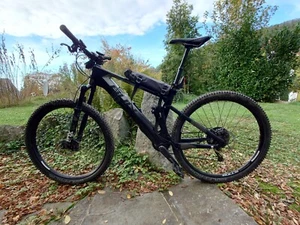 Super Light MTB Bulls 18kg mit 2 Fazua Wechsemotoren 25/35 Kmh, viel Zubehör - Bild 1 von 9