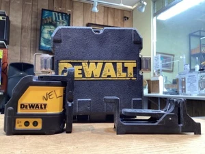 DEWALT DW088CG (CCP000822) - Imagen 1 de 9