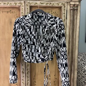 Top de mujer Sanctuary talla Med negro blanco caja patrón envolvente manga larga nuevo con etiquetas - Imagen 1 de 9