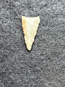 Native American Triangler Point Fox Field Ky. - Picture 1 of 7