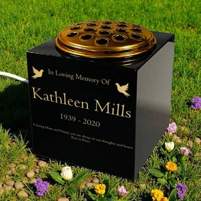 Personalisierte Granit Gedenkvase - massiver Granit - kostenlose Goldgravur - Bild 1 von 4