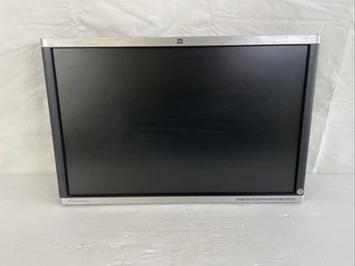 HP LA2205wg 22" Flat Panel Widescreen LCD Monitor 1680x1050 (No Stand) - Image 1 of 4