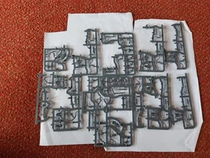 Warhammer Fantasy Old World - High Elf Shadow Warriors bits. - Picture 1 of 4