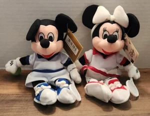 The Disney Store Tennis Mickey & Minnie Mouse 8 Zoll Sitzsack Plüschfiguren - Bild 1 von 11