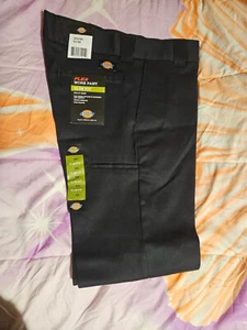 Dickies Men’s Black Slim Fit Twill Work Pants 34x32 New With Tags!!!! - Picture 1 of 2