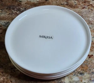 Mikasa SAMANTHA White Bone China Salad Plates 8 1/4" Set of Four NEW - Picture 1 of 6
