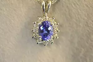 14K White Gold Tanzanite and Diamond Pendant with a 14K White Gold Pendant Chain - Picture 1 of 4