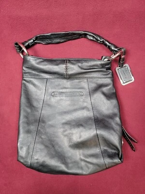 B. Makowsky leather bag purse clutch handbag storage shoulder carry - Imagem 1 de 4